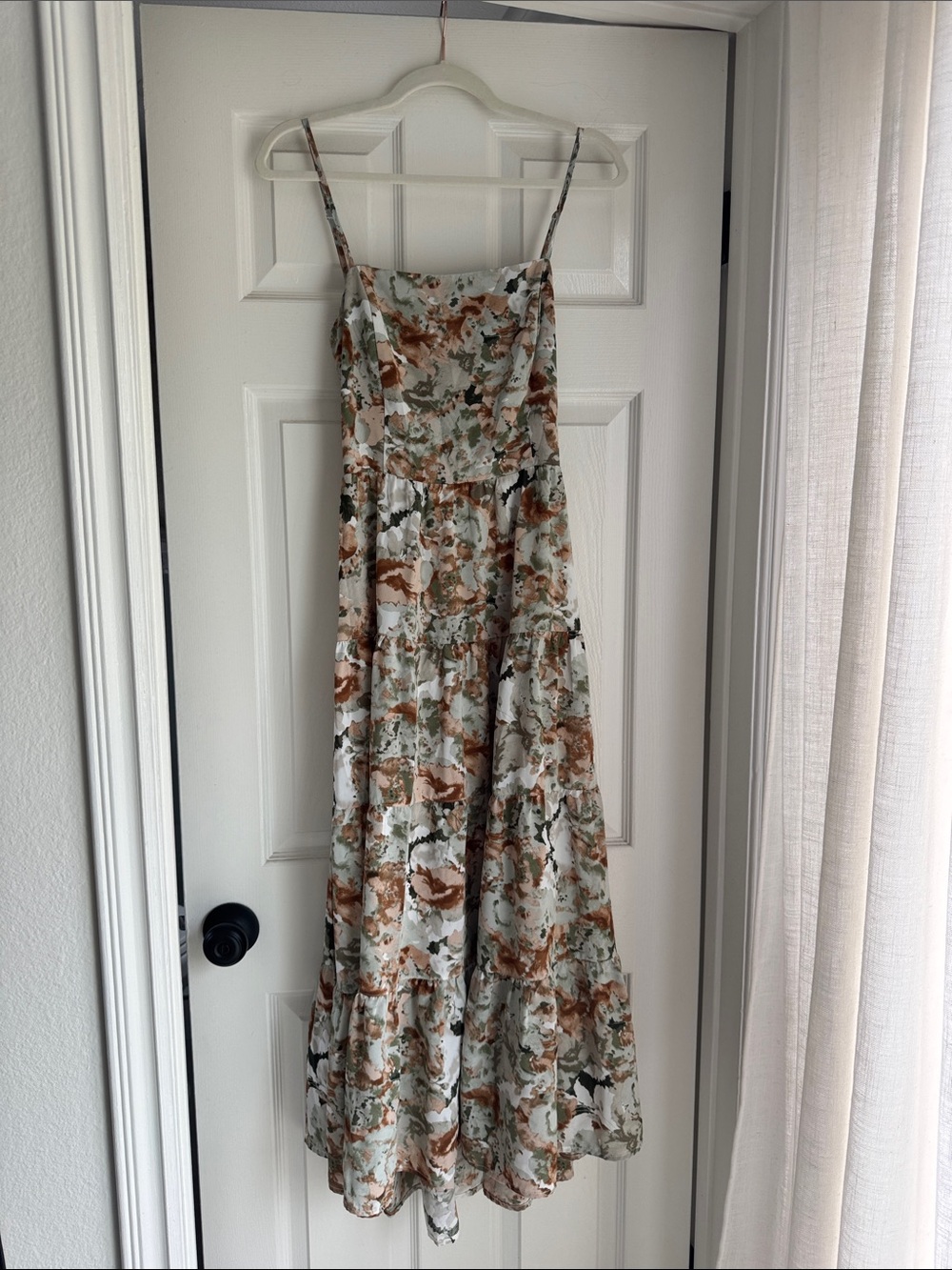 West of Melrose Floral Open Back Midi Dress